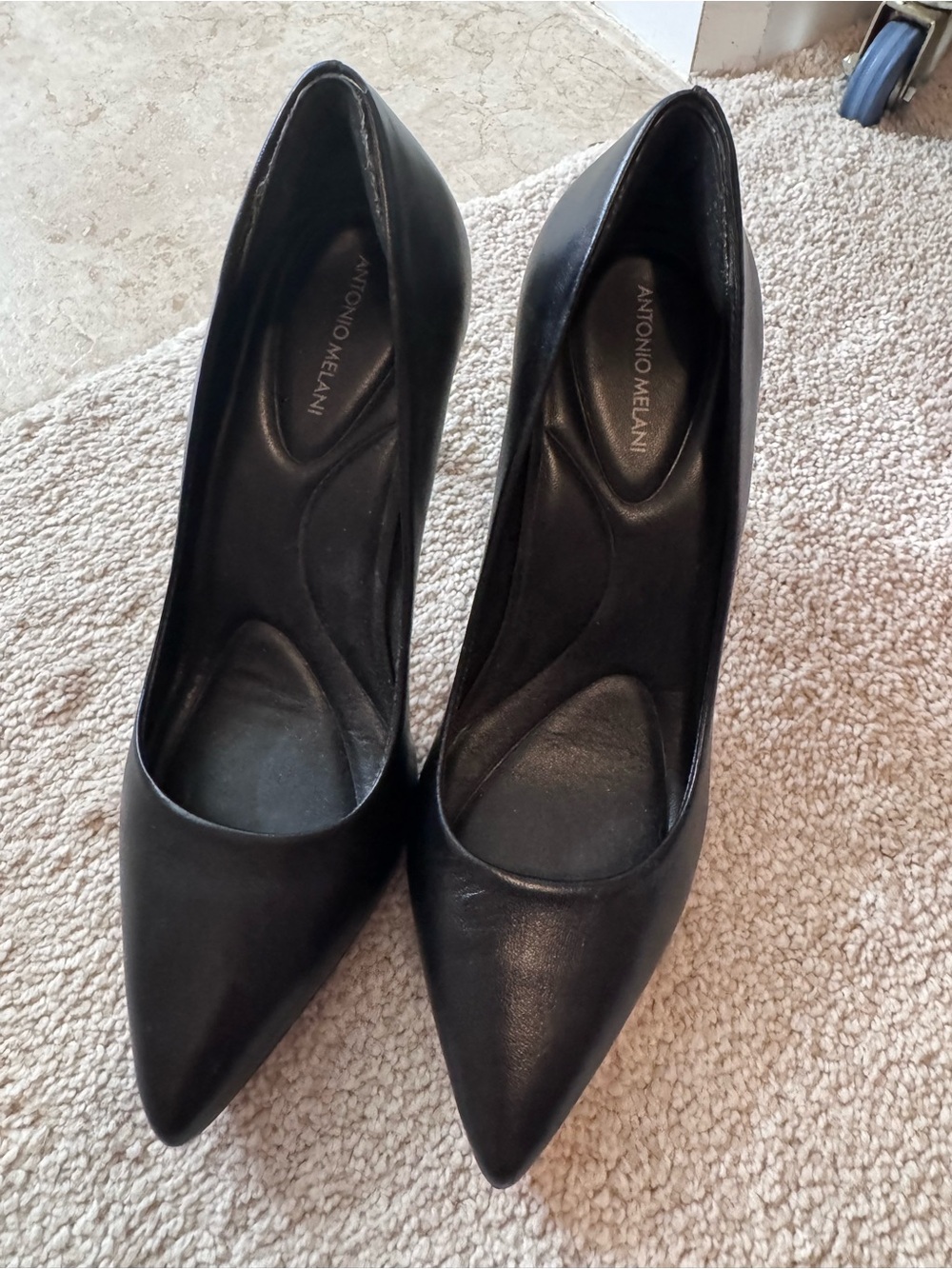 ANTONIO MELANI Black Pointed Toe Leather Pumps